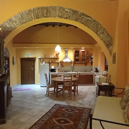 Holiday home Dimora Del Pavone Tivoli